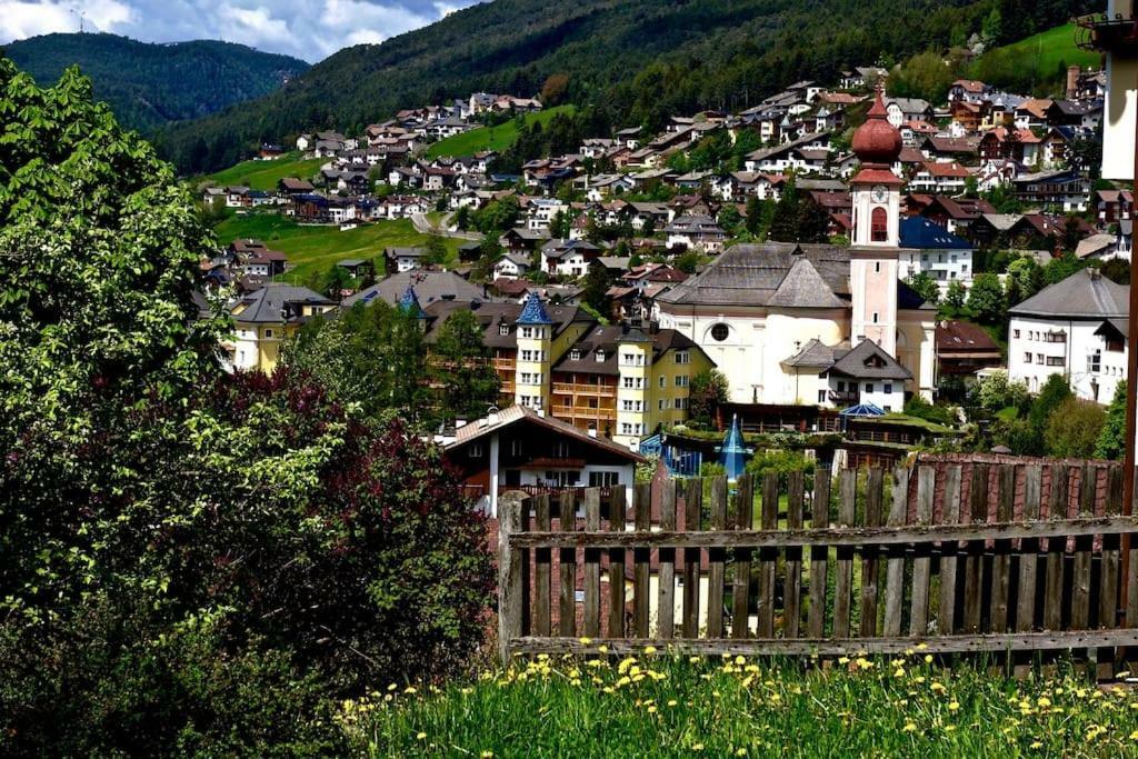 Apartment Cesa Collina Ortisei Eksteriør billede